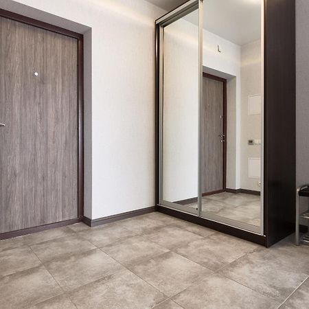 Perfect Apartments M Polytech, Ohmatdet, Parking เคียฟ ภายนอก รูปภาพ