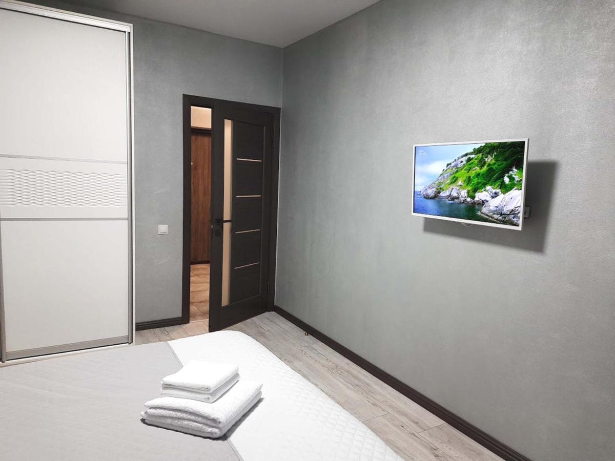 Perfect Apartments M Polytech, Ohmatdet, Parking เคียฟ ภายนอก รูปภาพ