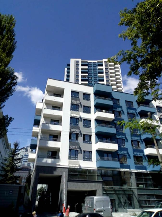 Perfect Apartments M Polytech, Ohmatdet, Parking เคียฟ ภายนอก รูปภาพ
